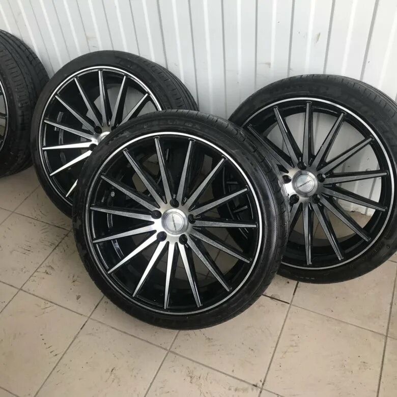 Диски воссен 18 радиус 5х 114.3. Vossen vfs2 r20 5x114.3. Воссен диски r19. Диски Vossen vfs2 r17. Диски Vossen hf2 r17 4x114.3.