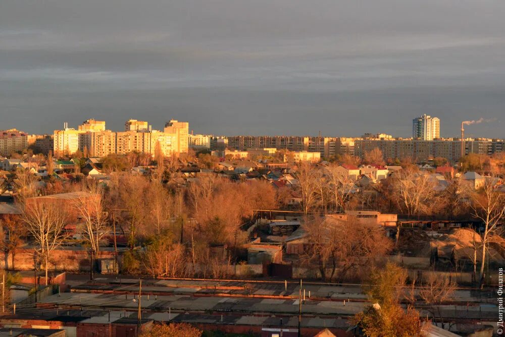 Сколько сейчас в энгельсе. Энгельс климат. Город Энгельс. Фрэнсис Энгельс. Вид на Энгельс.