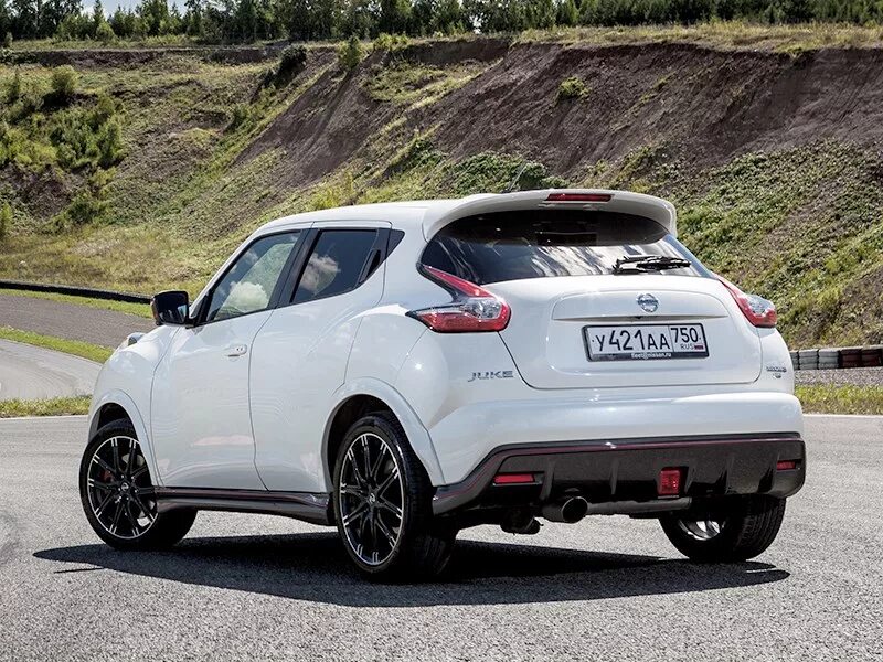 Ниссан жук фото сзади Nissan Juke Nismo 2013 года выпуска. Фото 22. VERcity