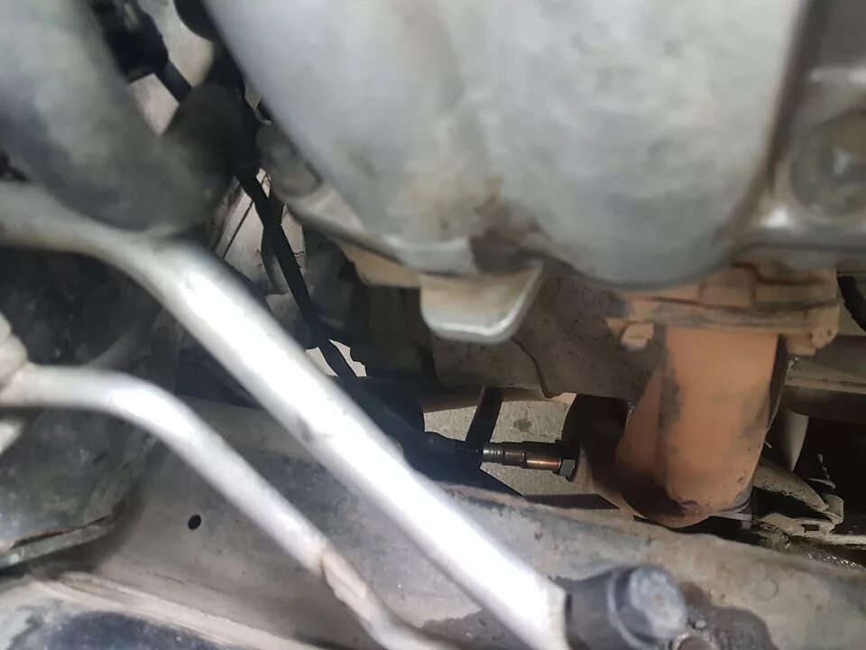 Где находится датчик кислорода нива шевроле фото Diagnostic oxygen sensor: general information, removal and installation of Chevr