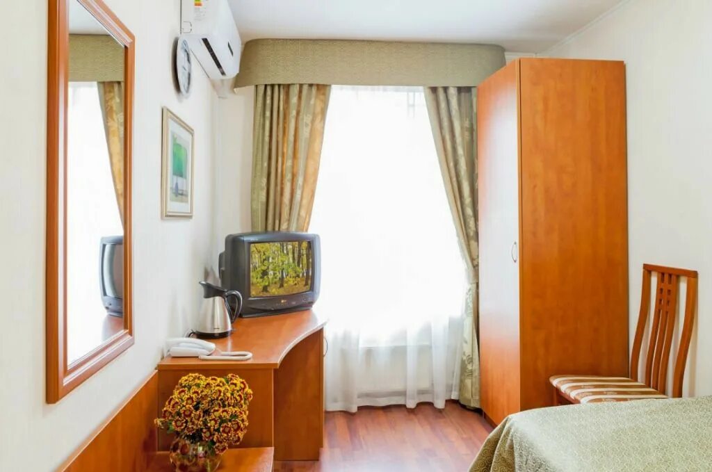 Гостиница метро коломенская. Интурист коломенское гостиница москва. Отель метро коломенская. Гостиница коломенская на коломенской. Интурист коломенское гостиница.