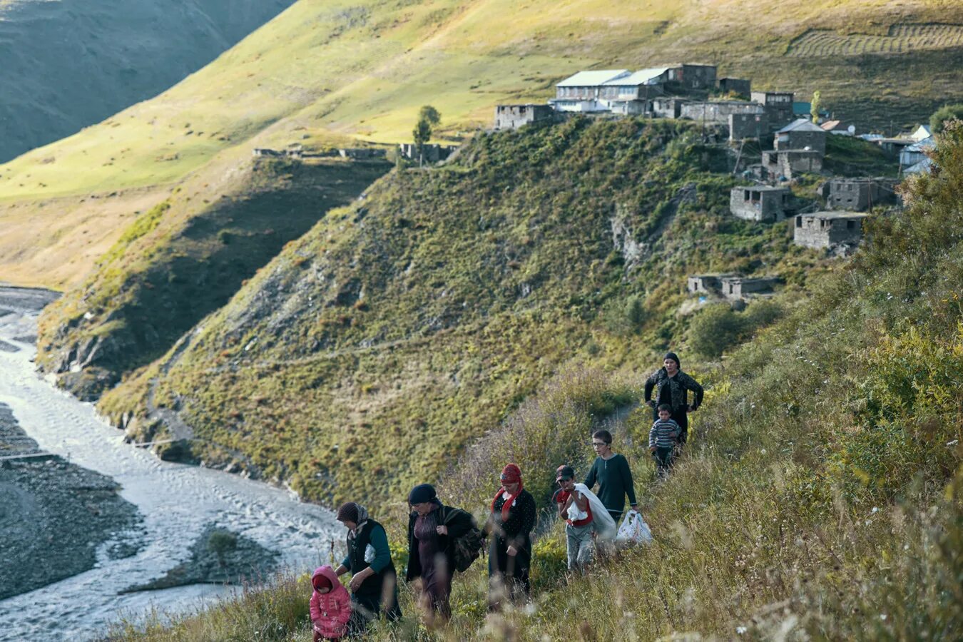 Село Кусур Дагестан. Село Кусур Рутульского района. Рутул Дагестан достопримечательности. Горы Рутульского района. Район ках