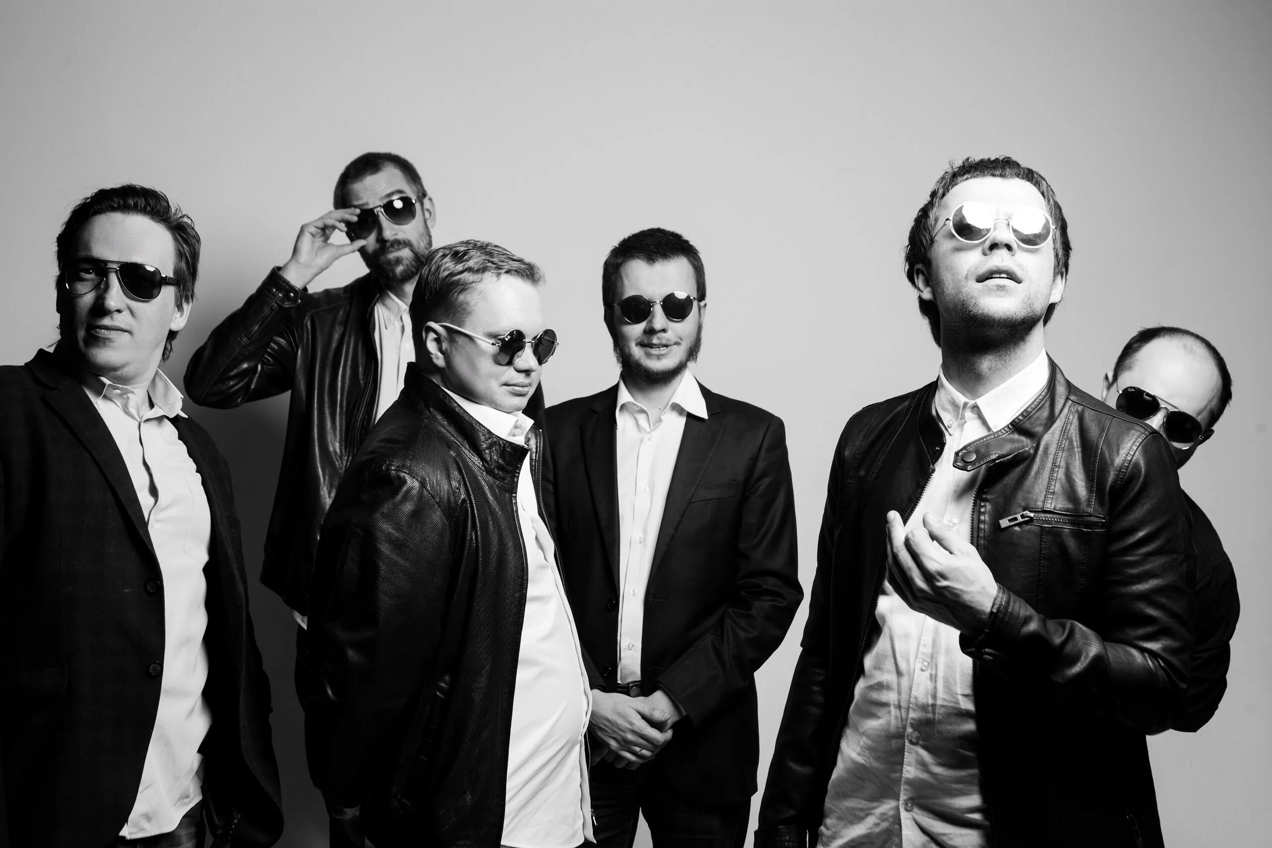 Доктор ватсон группа в молодости. Квартет доктор ватсон состав. Доктор ватсон георгий мамиконов. Группа доктор ватсон состав. Д р групп.