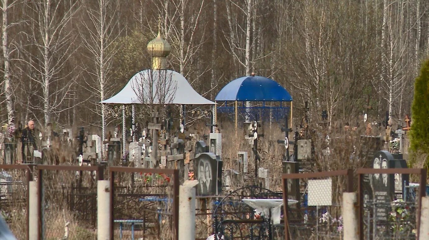 В Пензе к православным праздникам благоустроят кладбища