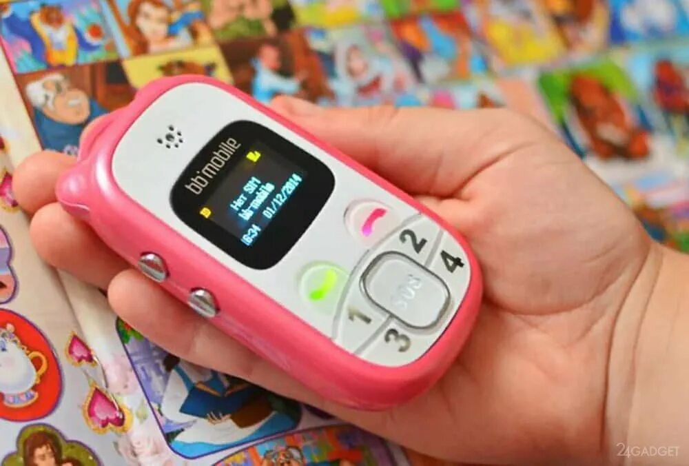 Телефоны для детей 11. BB mobile жучок. Детский телефон сотовый. Детский мобильный телефон настоящий. BB mobile детский телефон.