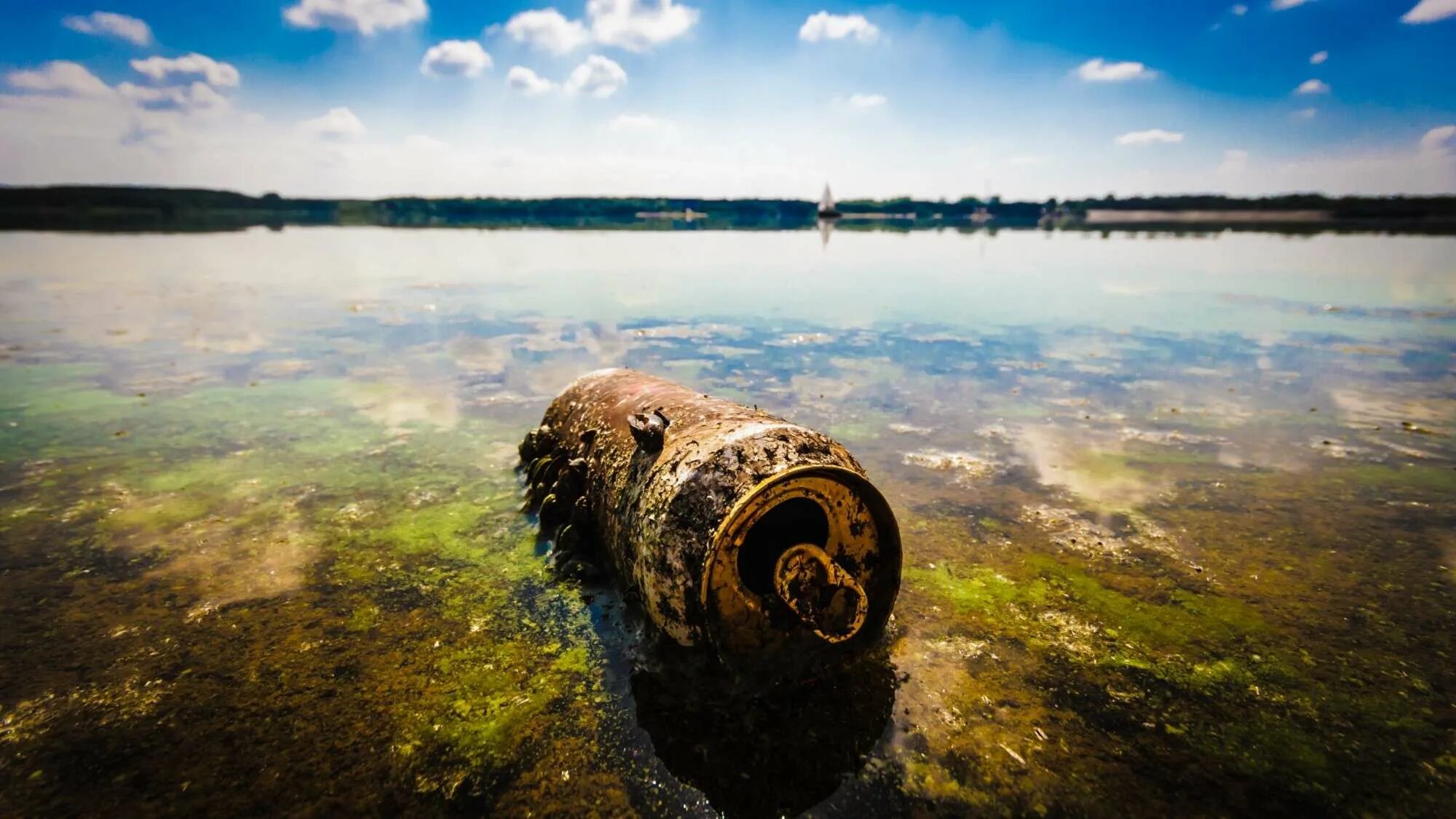 Засорять природу. Загрязнение воды. Загрязнение природы. Что загрязняет природу. Загрязнение природных вод.