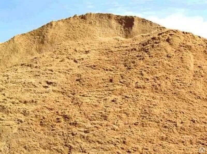 Доставка карьерного песка спб. Песок Речной сеяный. Песок намывной сеяный модуль крупности 2,2-2,4. Песок Речной намывной. Песок строительный карьерный.