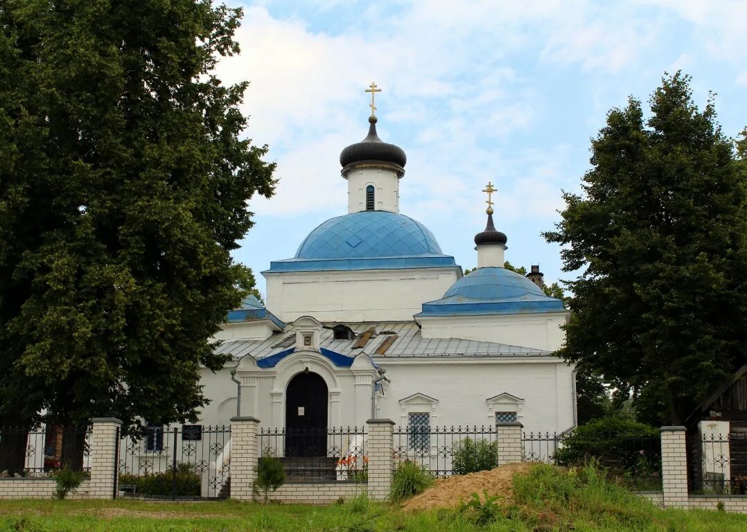 Сайт кольчугинского городского суда. Село Давыдовское Кольчугинский район. Давыдовское Кольчугинский район храм. Церковь Покрова Пресвятой Богородицы село Давыдовское. Давыдовский храм Кольчугино.