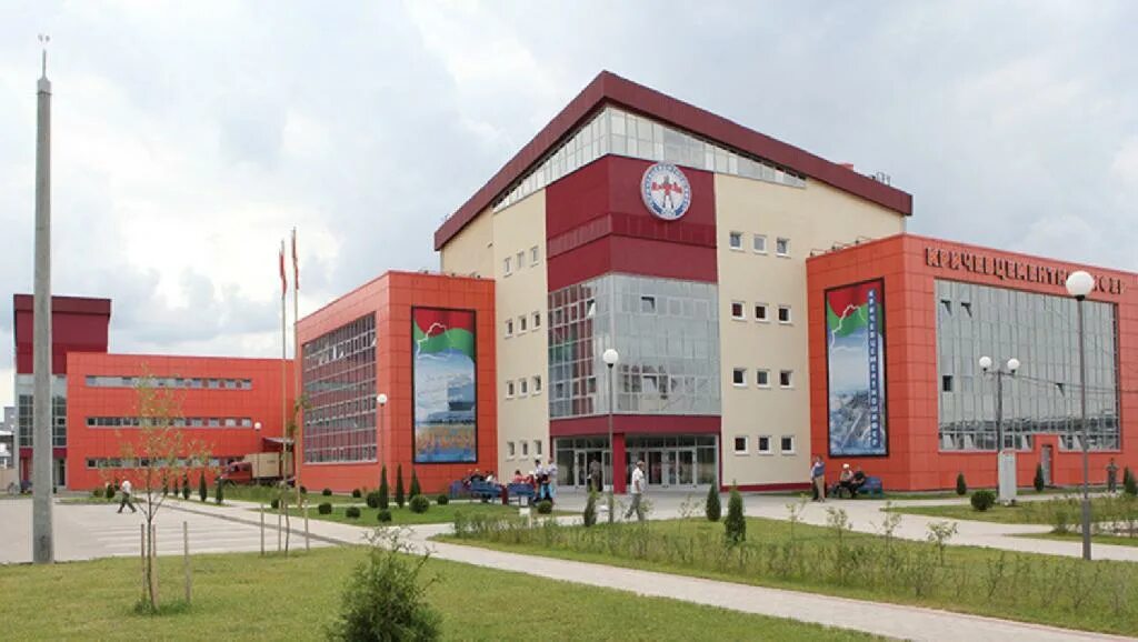 Брестский завод газовой аппаратуры. Кондитерская фабрика коммунарка минск. Крупные компании беларуси. Крупные предприятия беларуси. Бмз завод беларусь.