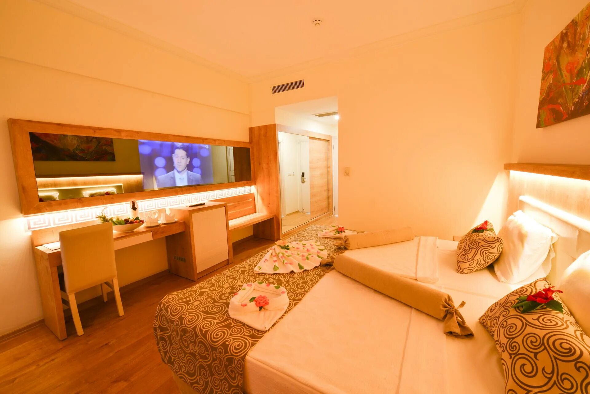 Cesars resort side сиде. Cesars resort hotel side 5. cesars hotel side 5 турция сиде.