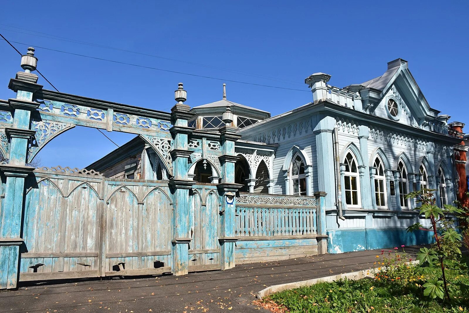 Застройка товарного двора пермь. Пермь 2 ульяновск. Пермь 2 ульяновск. Пермь 2 ульяновск. Болгар ульяновск расстояние.