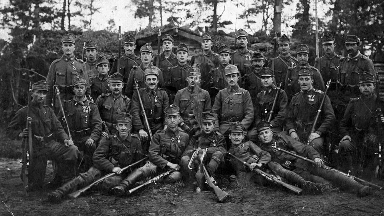 Создание комуча. Чехословацкий Легион 1918. Белочехи 1918. КОМУЧ 1918 Самара. Чехословацкий корпус 1918.