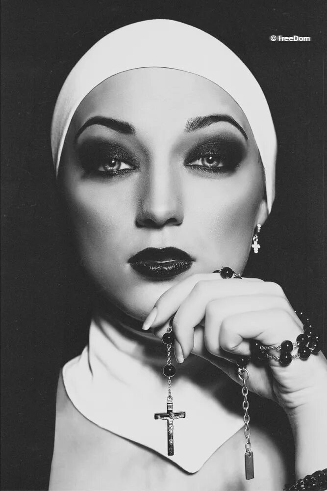 Retro nuns