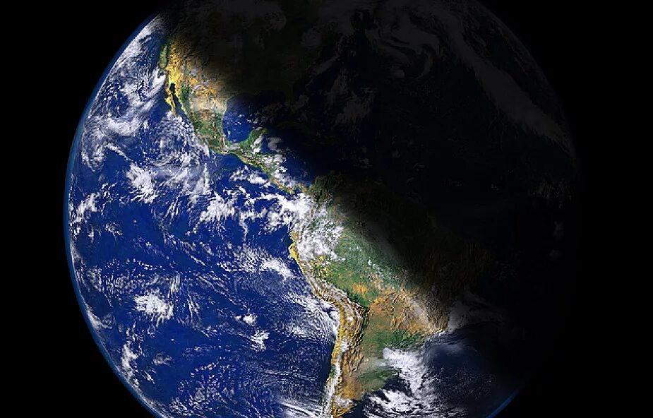 Первый день планеты земля. Планета земля. Планета земля из космоса. Половина планеты земля. Земля день и ночь.