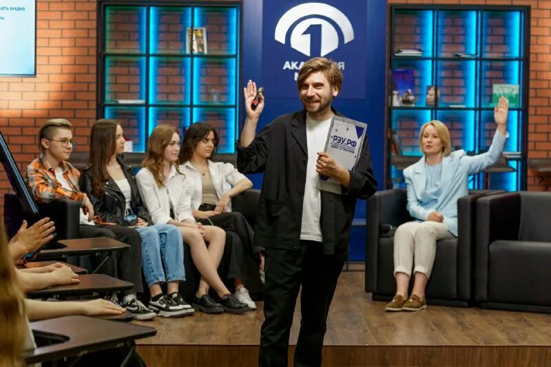 академия медиа 24. ирина прокопьева академия медиа. первая академия медиа логотип. академия медиа мирбис. академия медиа 24.