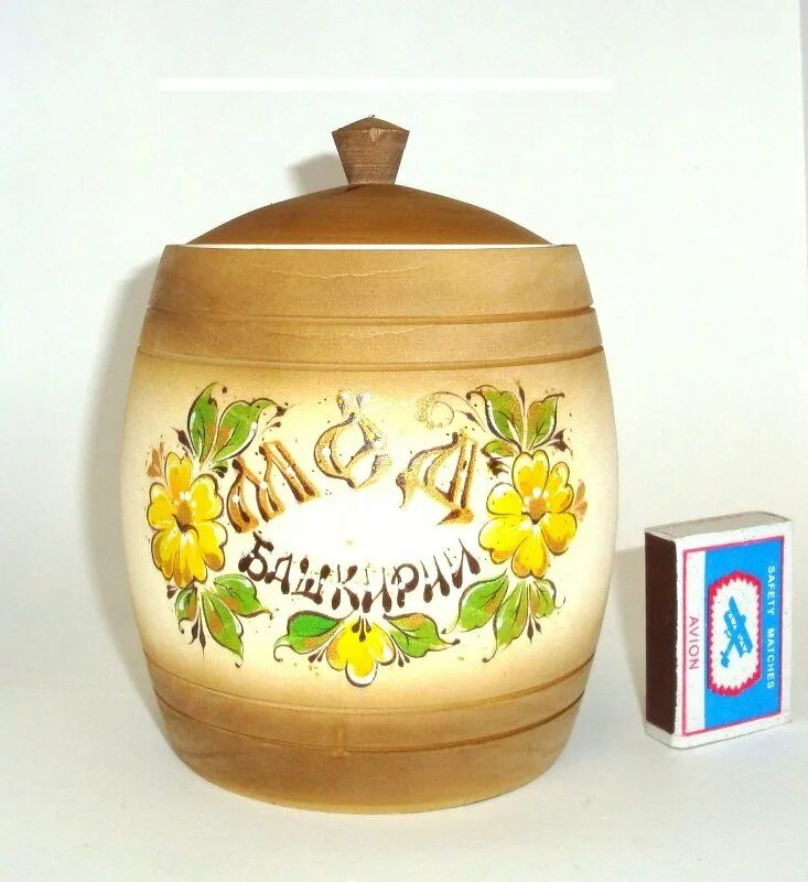 красивые бочонки для меда. бочонок для детей. паб бочка. бочка под старину. добрый бочонок.