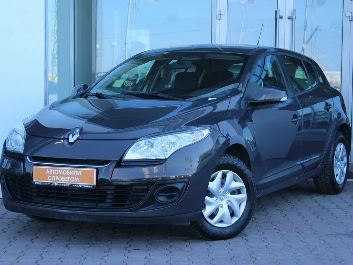 Меган 3 рестайлинг 2. Renault megane iii рестайлинг 2. renault меган 3 рестайлинг. renault megane 3 restyling. рено меган 3 рестайлинг 3.