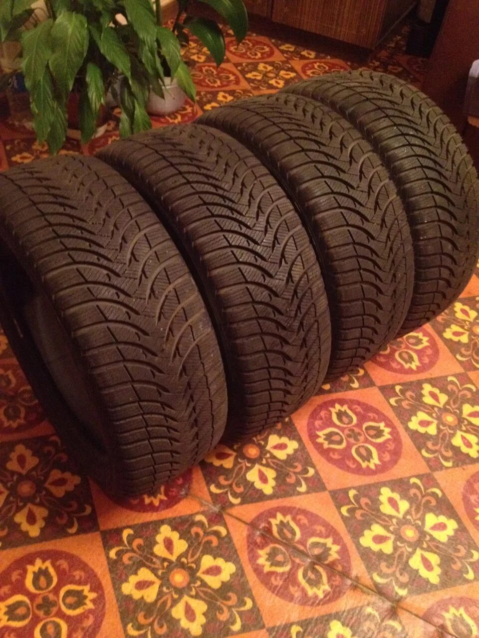 Гранта на резине 195. Колеса 195 45 r16. 195/45 r16 зима. 195/45 r16. 45.