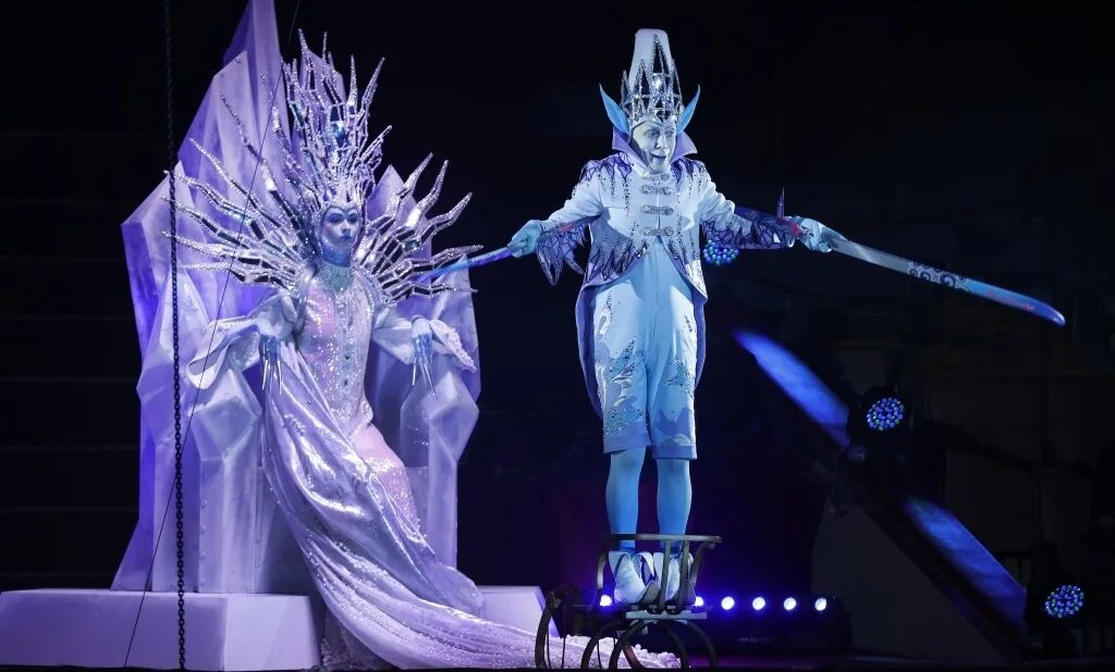 билет на спектакль снежная королева. снежная королева цирковое шоу. афиша цирка снежная королева. билеты в цирк снежная королева. 3d шоу снежная королева.