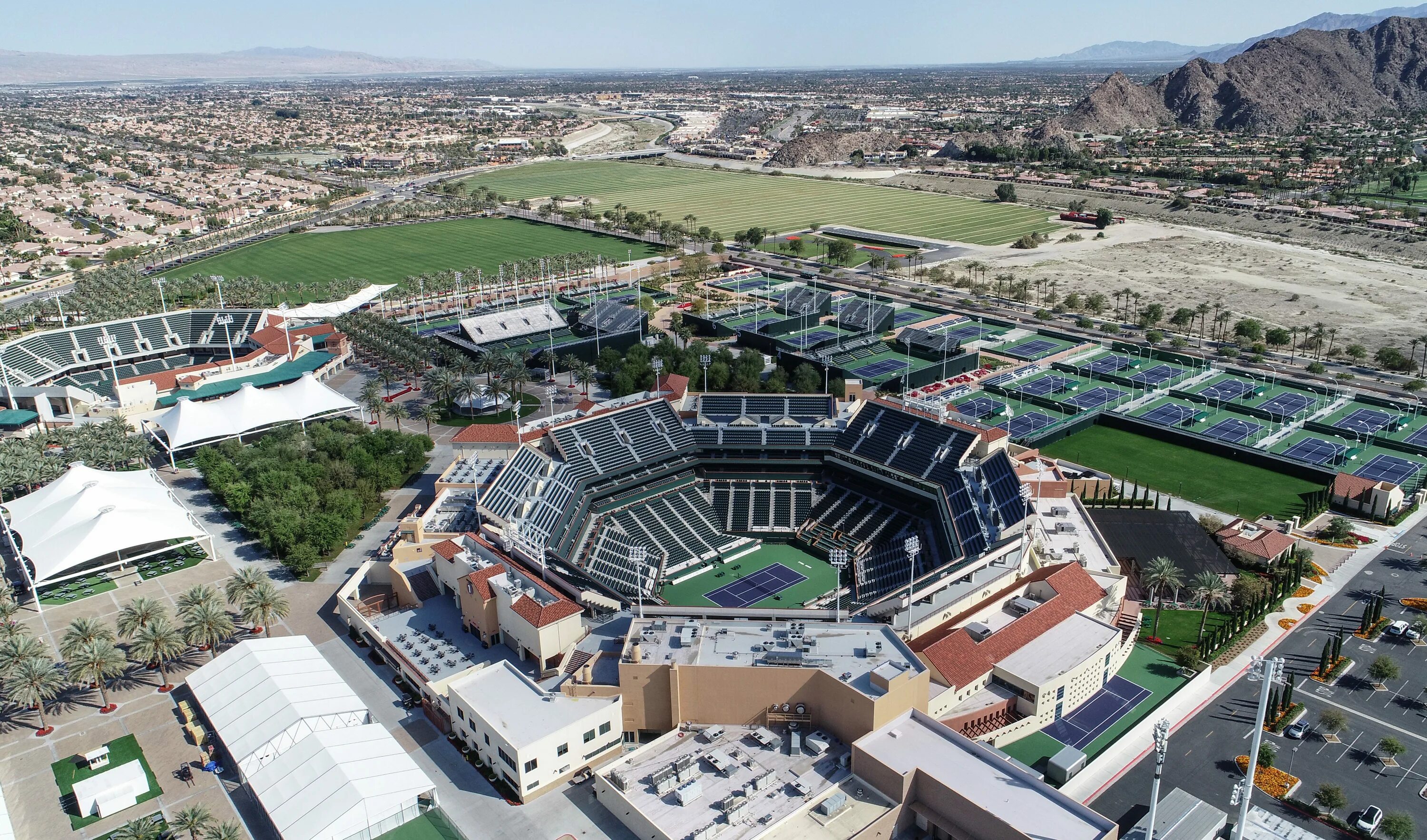 ATP Индиан Уэллс. Индиан-Уэллс (Калифорния). ATP indian wells Masters. Теннисный корт Индиан Уэллс.