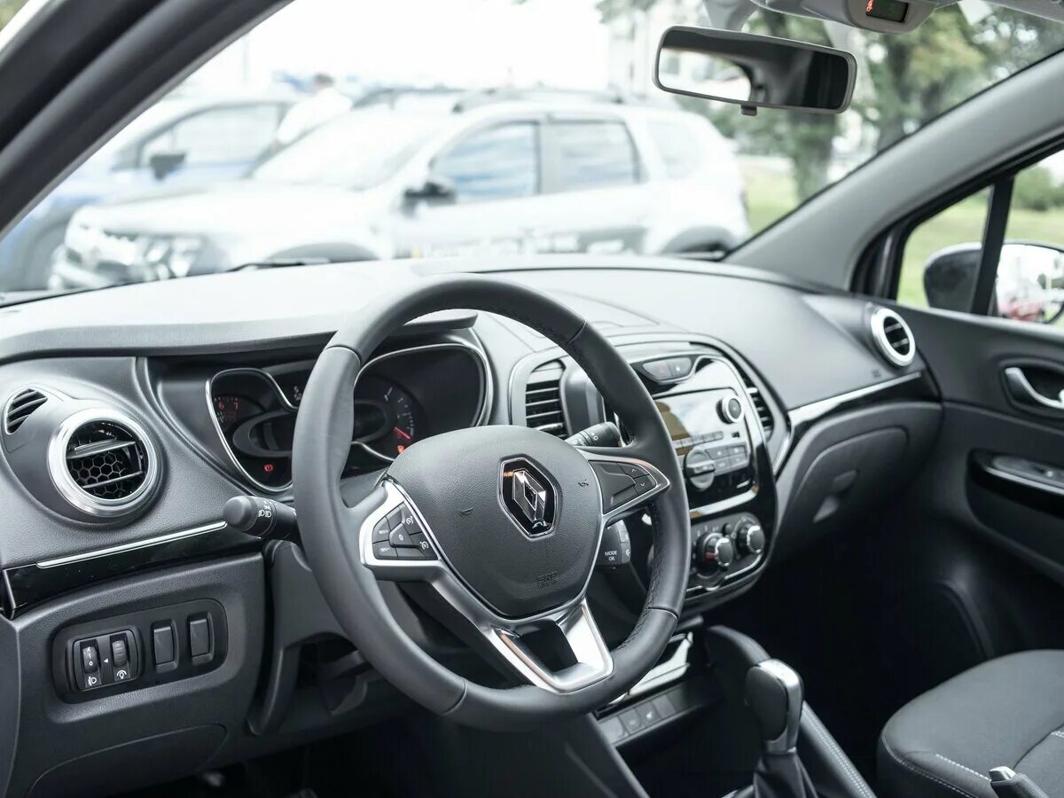 Рено каптур 1.6 вариатор. Renault captur drive 1.6 cvt. renault kaptur 2025 комплектация drive. рено каптур 2025 драйв 1.6. салон рено каптюр 2025 комплектация драйв.