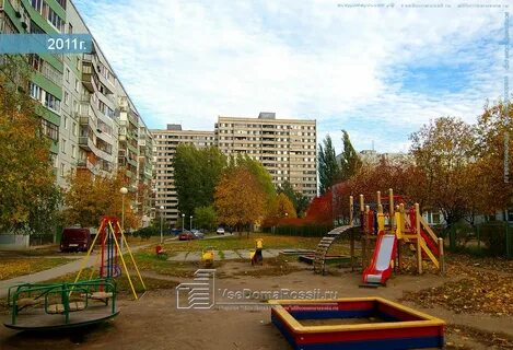 Космонавтов 90