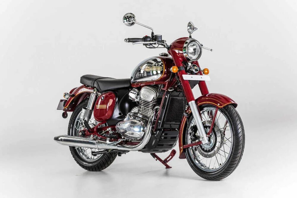 Нова ява. Jawa 300 cl. ява мотоцикл 2025. новая ява мотоцикл 2025. ява 300 mahindra.