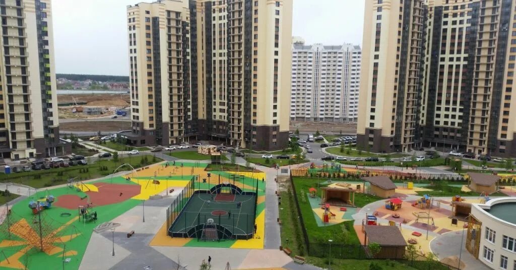 Улица анны ахматовой 2 переделкино ближнее. Поселение внуковское ул ахматовой анны. Улица анны ахматовой 22. Ул анны ахматовой 22. Москва, поселение внуковское, улица анны ахматовой, 2.