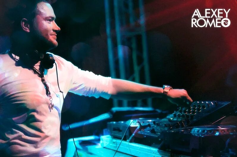 Alexey. Алексей ромео фото. Алексей ушаков диджей ромео. Dj сочи. Ушаков алексей иванович dj romeo.