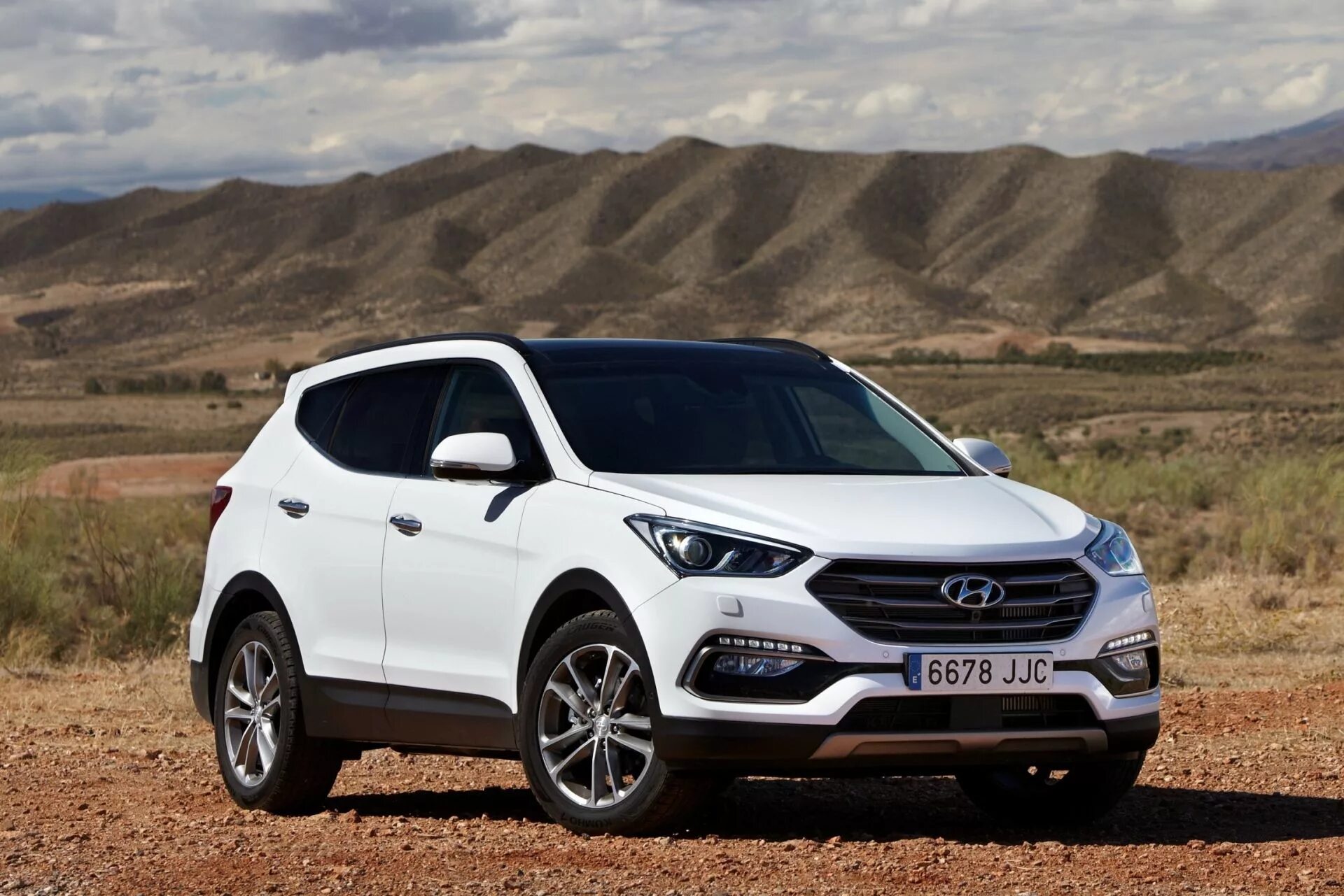 Hyundai санта фе 2012. Hyundai santa fe 7. Авто хундай санта фе. 2 дизель. Hyundai санта фе 2012.