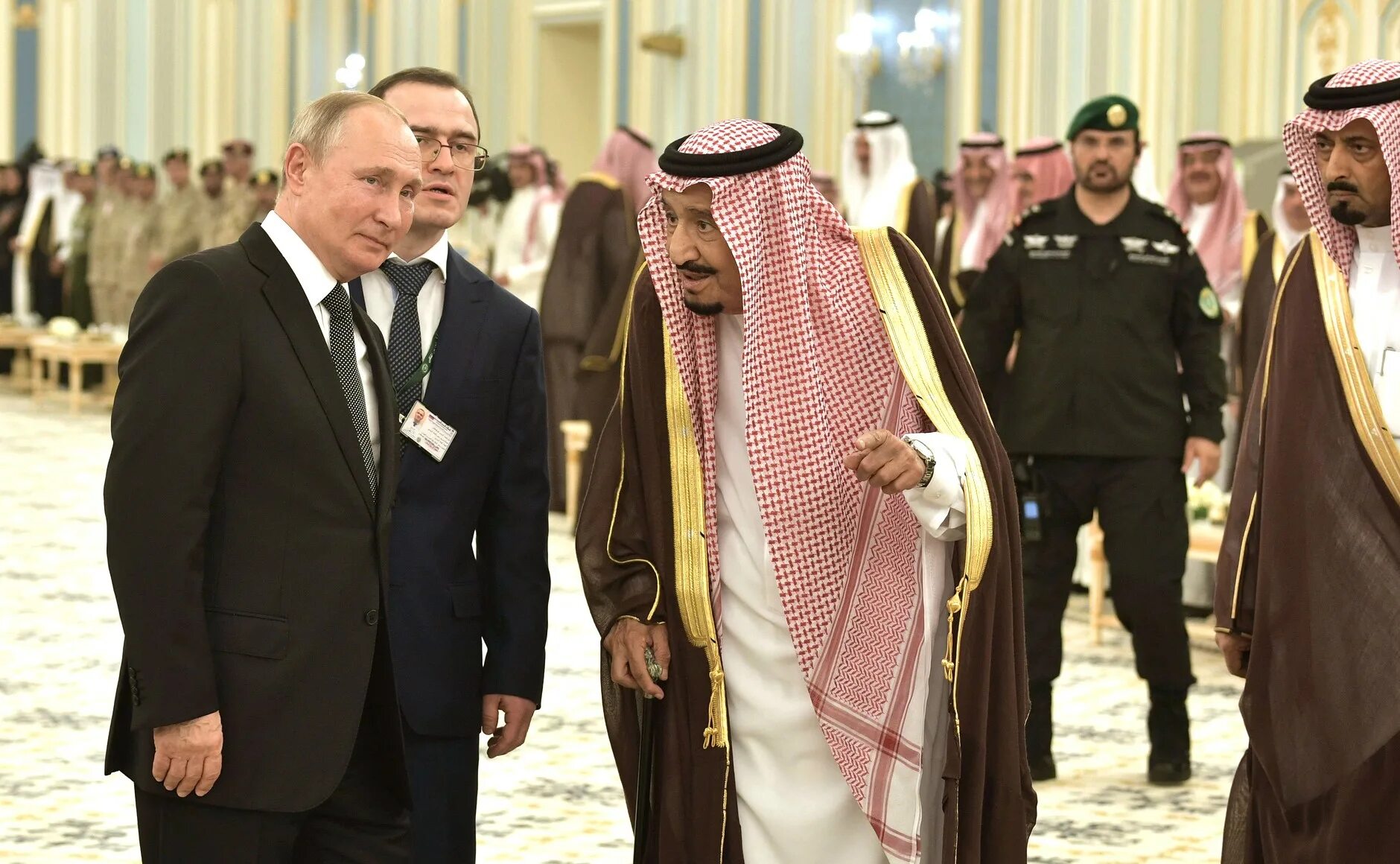 Наследный принц Саудовской Аравии Мухаммед Бен Сальман Аль Сауд. Принц Эр Рияда наследный. Россия саудовская аравия первый