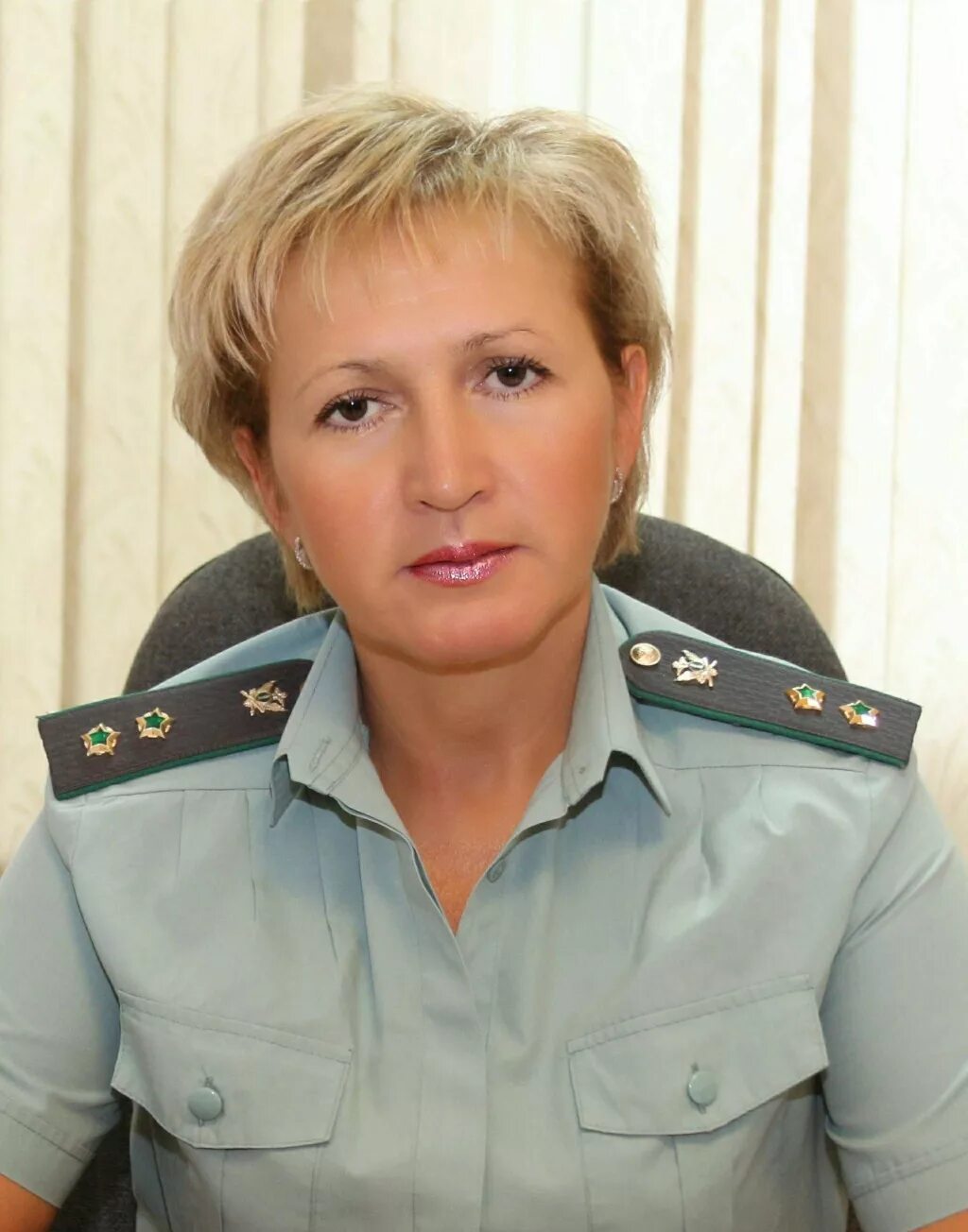 Судебные приставы мурманск. Косоурихина елена николаевна мурманск. елена копьева пристав. самоделкина надежда николаевна судебный пристав пермь. кулаго елена николаевна пристав.