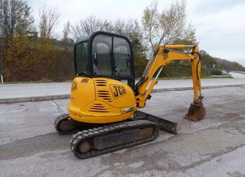 Купить мини экскаватор бу на авито. Мини-экскаватор JCB 8025 ZTS. Мини экскаватор JCB 8035. Мини экскаватор JCB 8030 ZTS. Мини-экскаватор JCB 8045 ZTS.