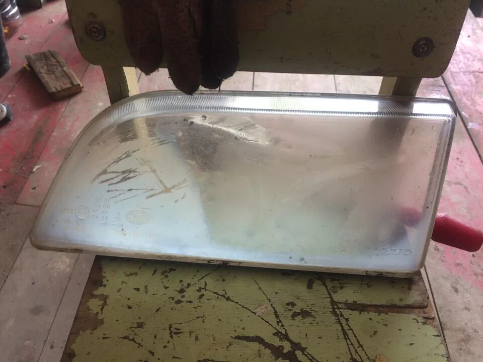 Полировка стеклянных фар. Средство для полировки фар hgkj 8. Полировка фар внутри. Полировка стекла фары. Как отполировать стекло фары.