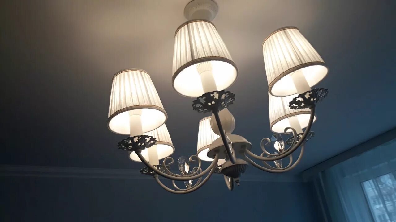 Дивайн лайт. Светильники дивайн лайт. Люстра benetti classic collana хром/белый cls-011-6370-03/c. Светильники дивайн лайт. Светильники дивайн лайт.