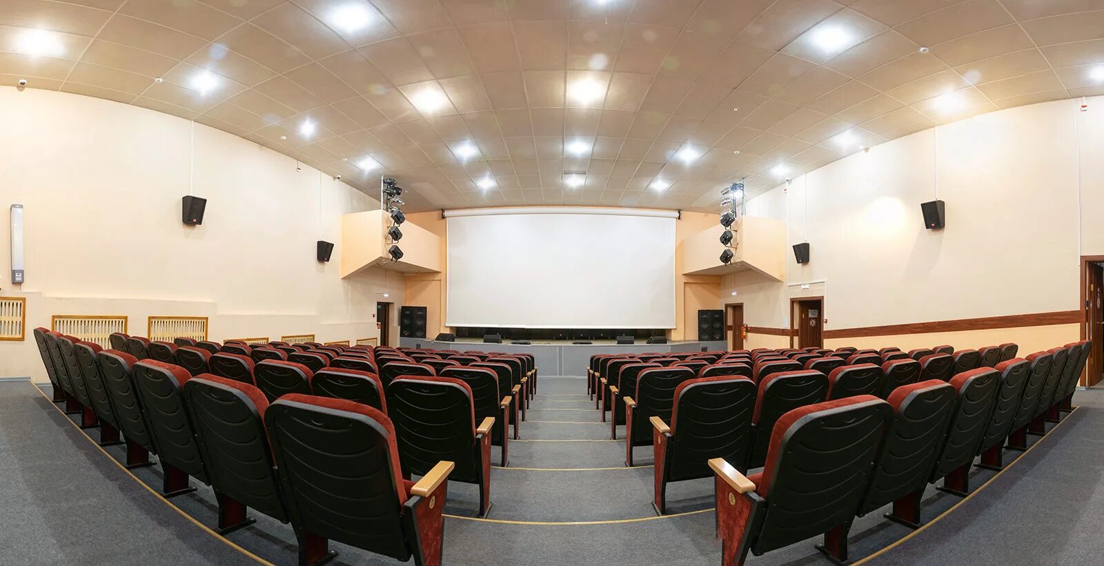 открытие кинотеатра афиша. аэропорт колпашево. киномания колпашево афиша. киномания надпись. киномания колпашево.