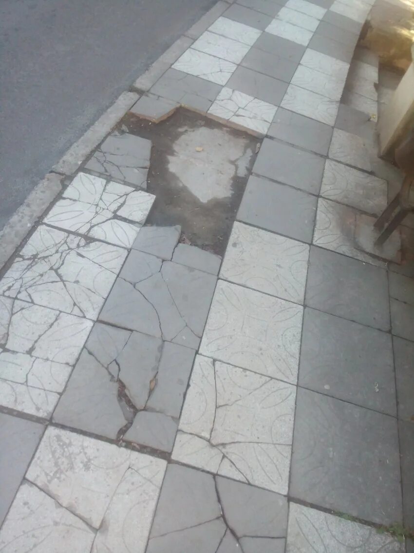 Ломай плиты