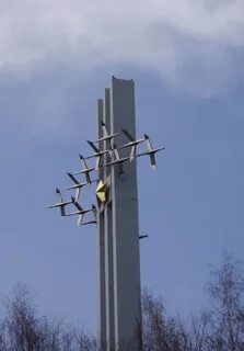 День победы памятник журавли