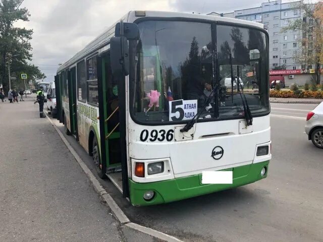 Ае. Расписание 38 автобуса череповец. Маршрут 38 автобуса череповец на карте. Расписание автобусов 38 маршрута череповец. Автобус 38 череповец.