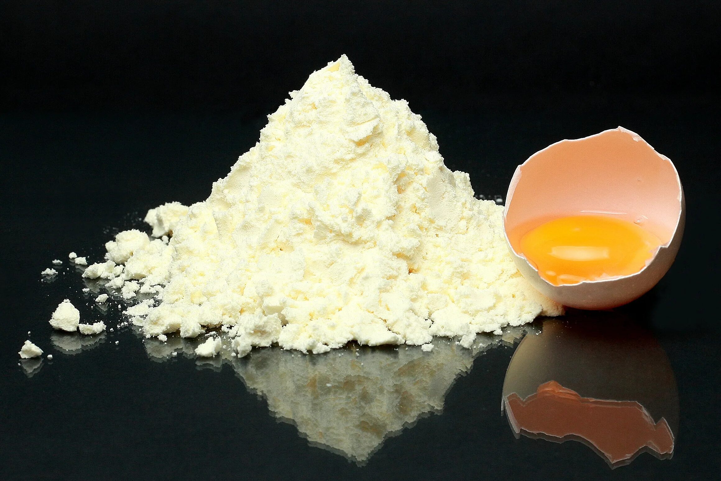 Сухой белок купить. Альбумин сухой яичный белок. Альбумин порошок. Сухой яичный белок альбумин 100 гр. Альбумин, белок яичный сухой 1 кг.