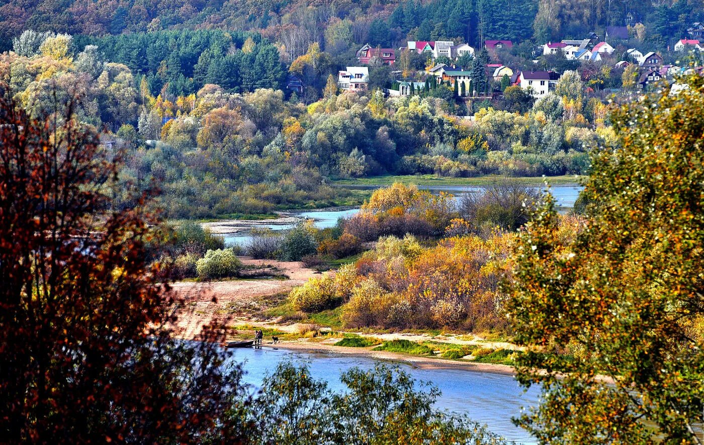 Городок на оке. Река Ока Таруса. Таруса город у Оки. Река Таруса в Калужской. Таруса Поленово Ока.