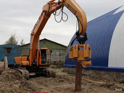 Аренда вибропогружателя на базе экскаватора в москве