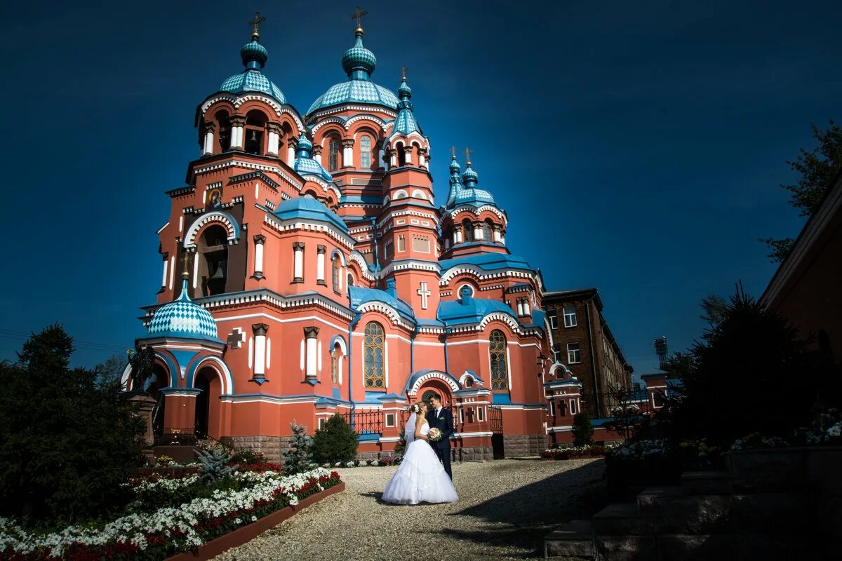 храм иконы казанской божьей матери иркутск. казанский собор божьей матери иркутск. храм иркутска казанский собор. казанский кафедральный собор в петербурге. церковь иркутск баррикад.