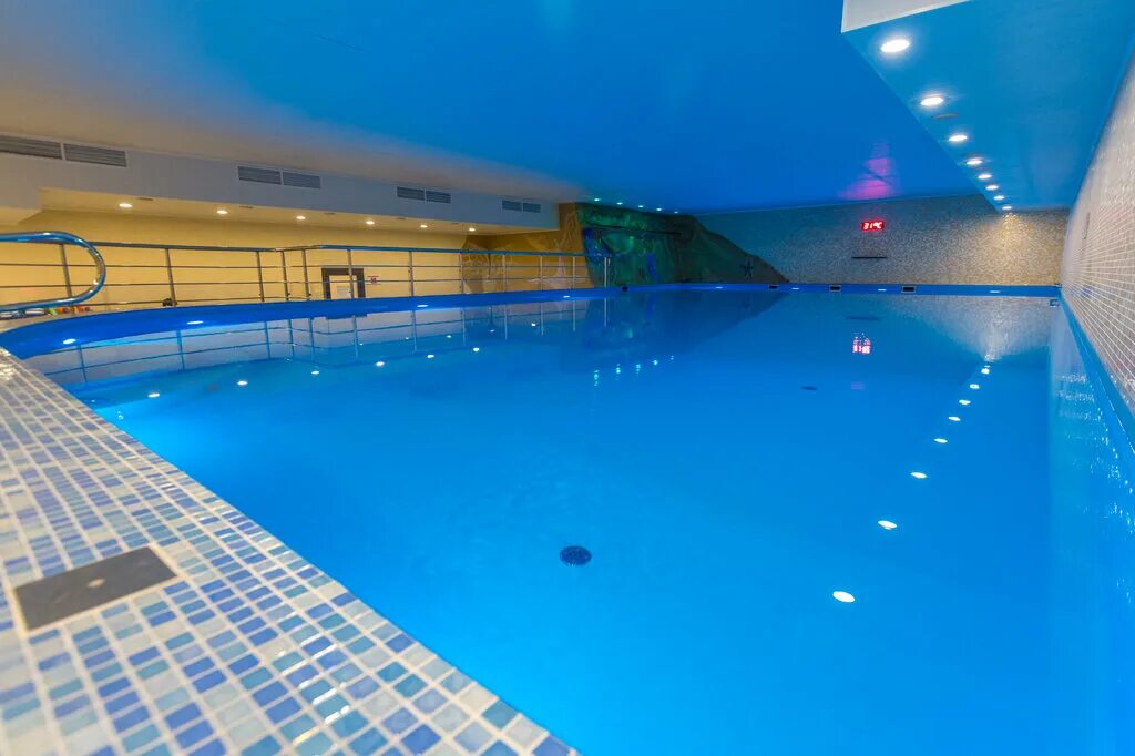 бассейн в островцах. фитнес клуб русеан островцы. фитнес клуб русеан островцы. One fit фитнес клуб. русеан островцы.