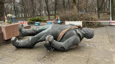 Снос памятника пушкину в одессе