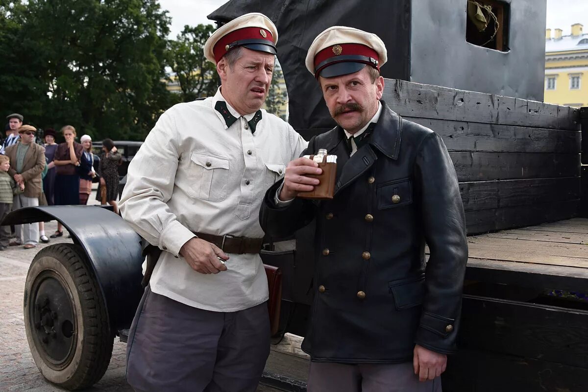 Подкидыш на каком канале. Подкидыш сериал 2019. подкидыш сериал шагин 1. подкидыш сериал 2019 1 серия. антон шагин подкидыш кадры.