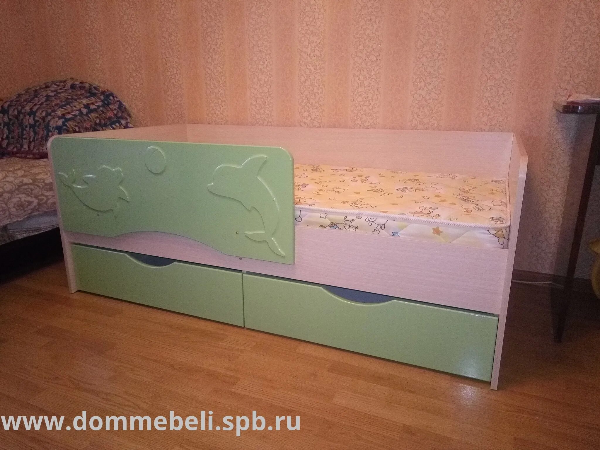 Кроватка детская дельфин сборка. Сборка детской кровати дельфин с 2 ящиками. Кровать дельфин 2 сборка. Сборка дельфина. Кроватка дельфин 2 сборка.