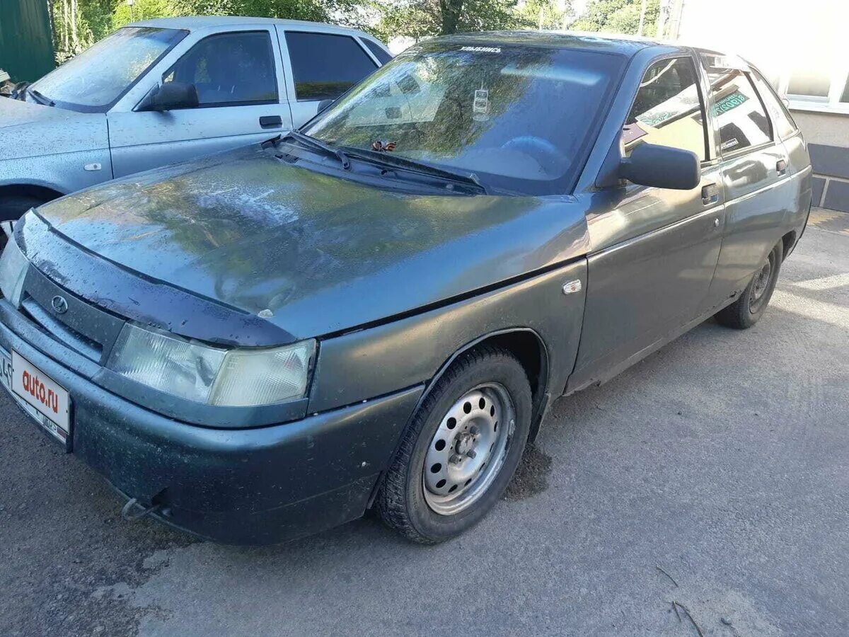 Ваз 2112 снежная королева. Машина 12 2004 года темно зеленая. Ваз 2112 фиолетовый металлик. 2112 авито. Автоваз 2112.