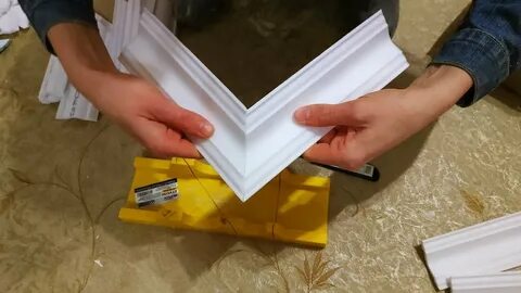 Как правильно срезать углы на потолочном