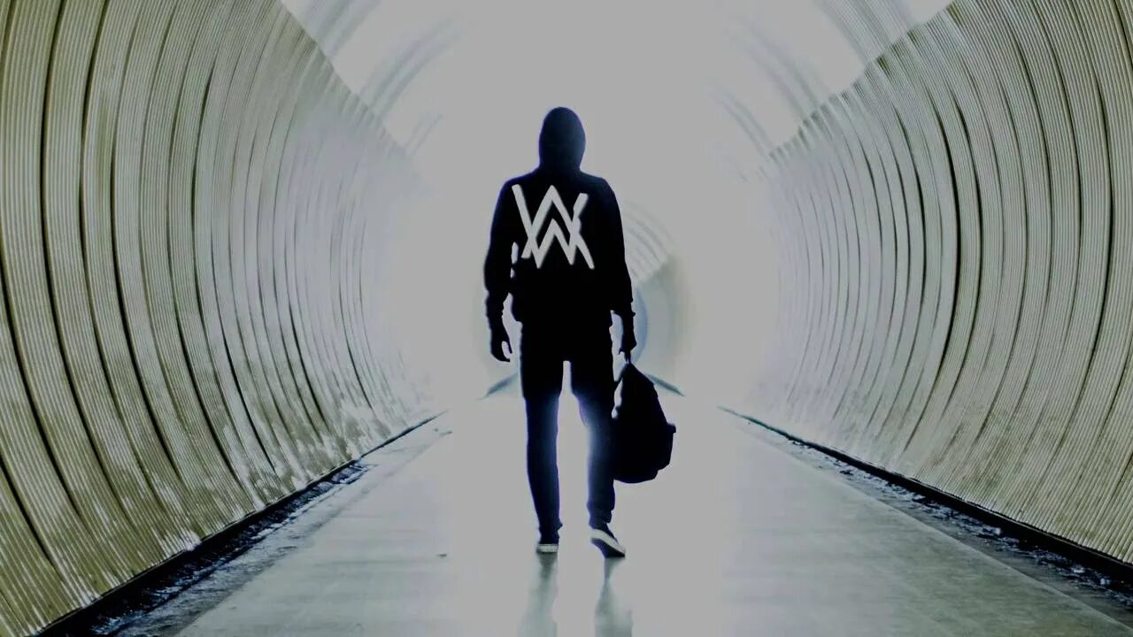 Alan walker who i. Alan walker who i